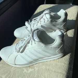White shoes sz 12